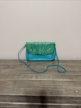 Jasmine Green Flap & Turquoise Body Crossbody Bag